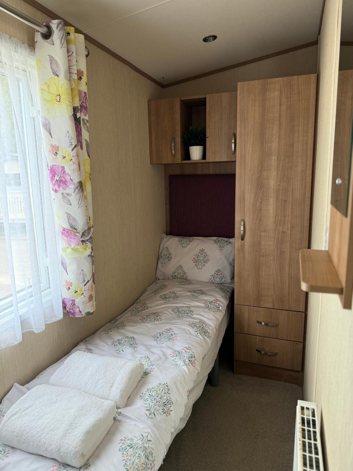 Hot Tub Retreat At Tattershall Lakes 외부 사진