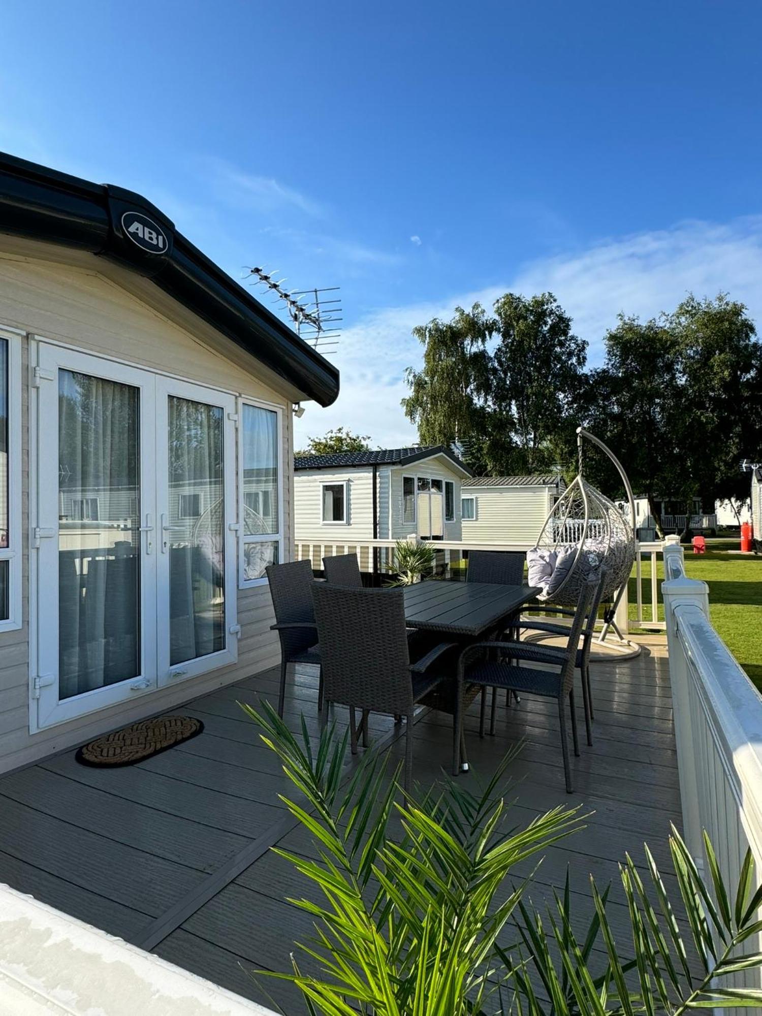 Hot Tub Retreat At Tattershall Lakes 외부 사진
